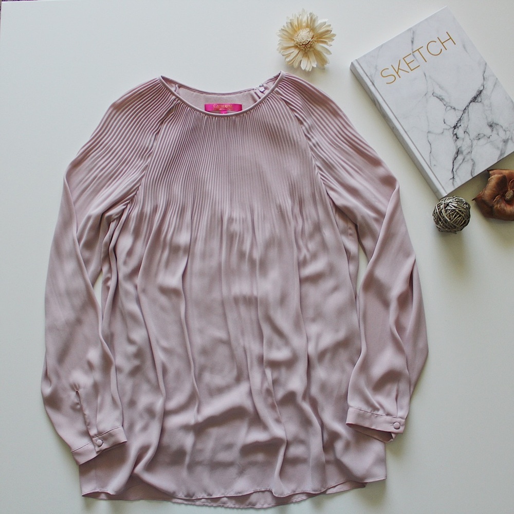 Light pink top. Catherine Malandrino